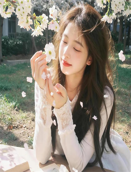 中老年妇女的 视频-方子传电影